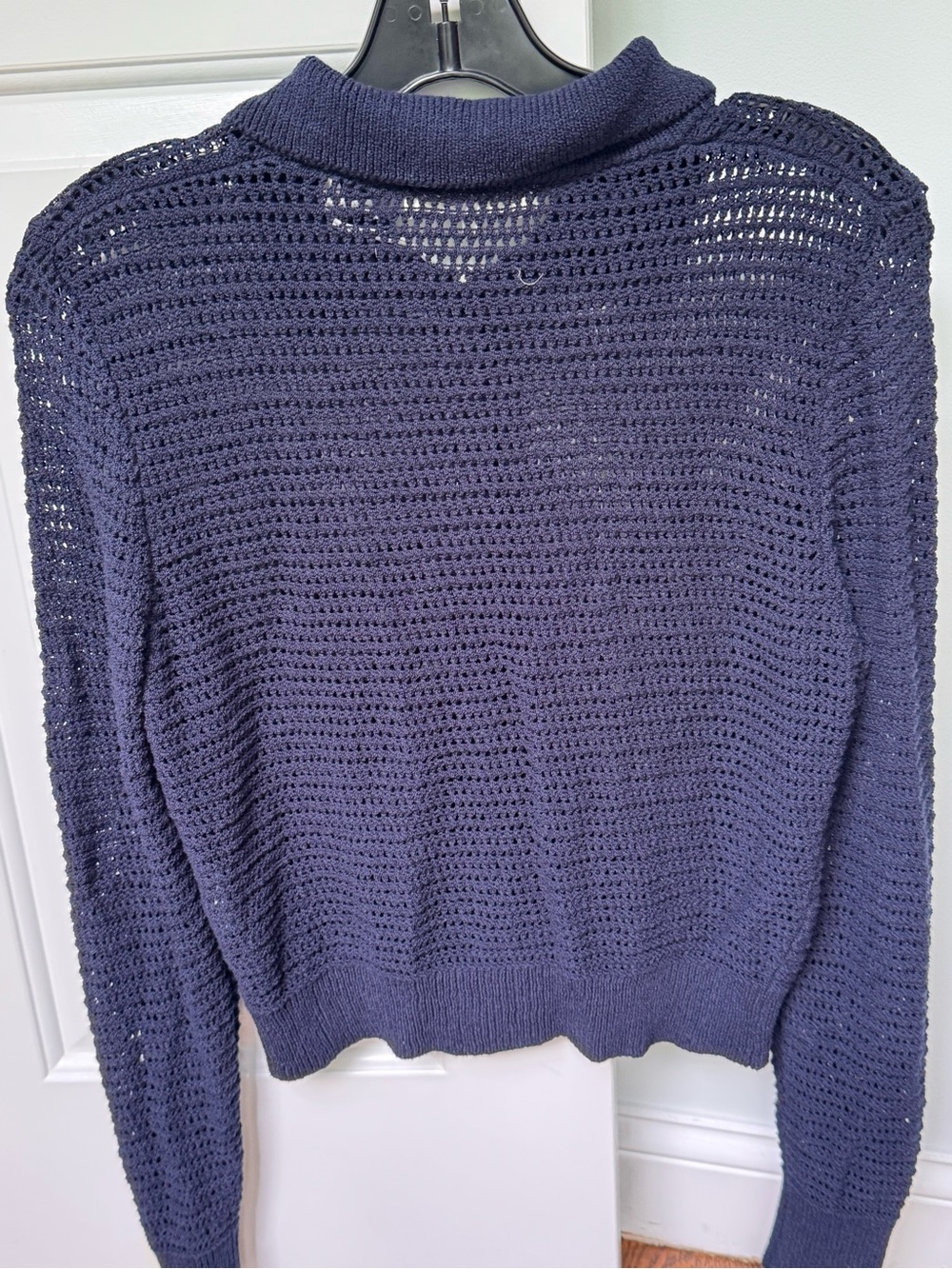 Frame The Shrunken Cardi / Navy Open-Knit Sweater - Picture 4 of 9